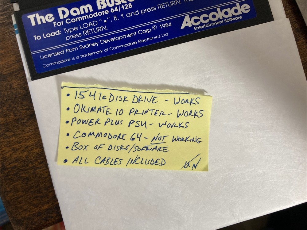 COMMODORE 64 COMPUTER PRINTER GAMES DISK DRIVE MANUALS CORDS SOFTWARE LOT READ