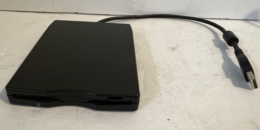 TEAC 3.5 Floppy Disk Drive Module External USB Model FD-05PUB