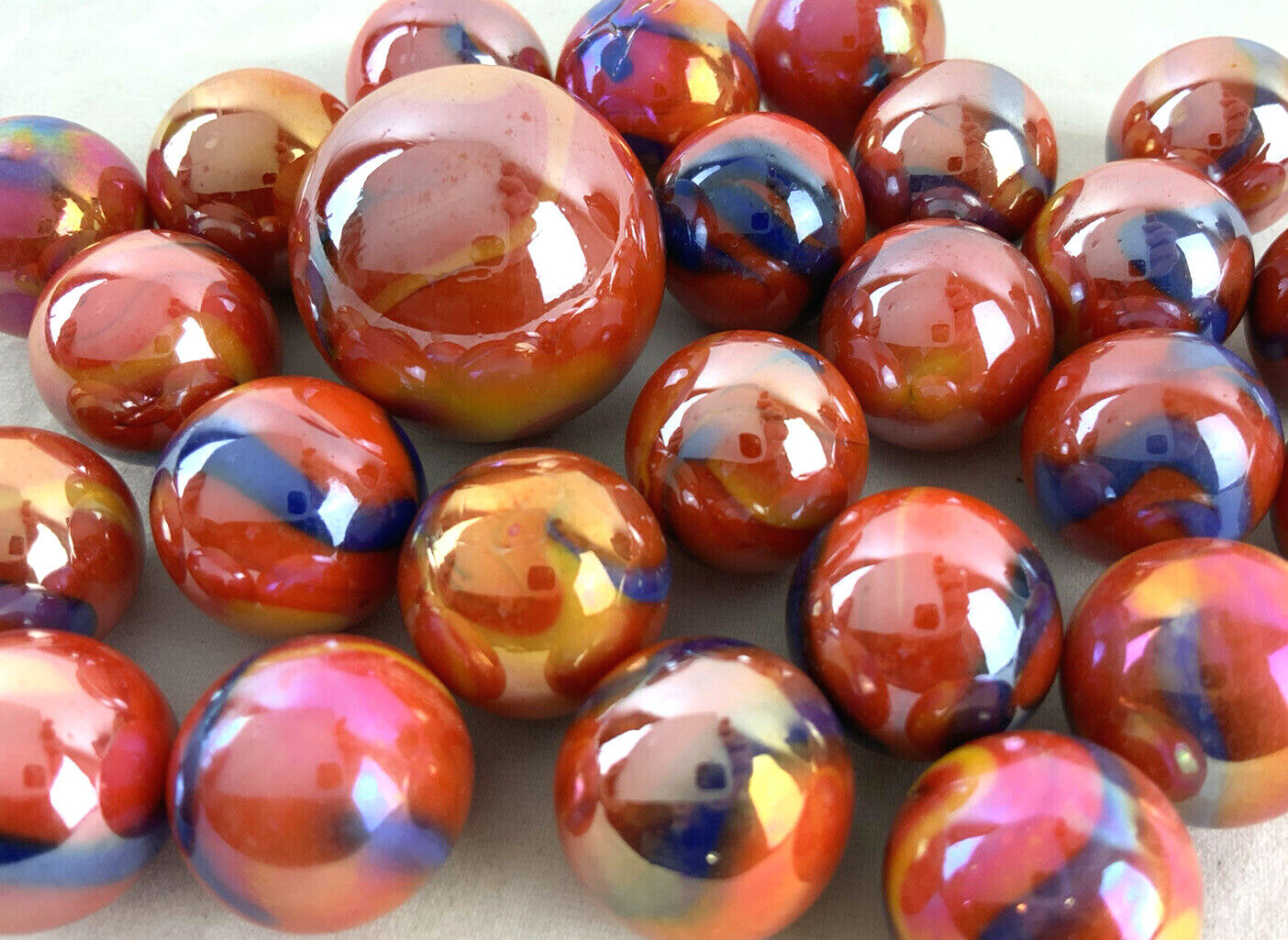 25 Glass Marbles SUPERNOVA iridescent Red Blue Yellow Game Pack Shooter