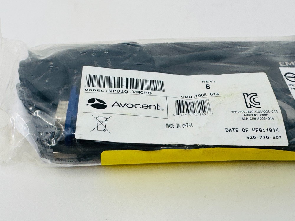 Avocent MPUIQ-VMCHS MergePoint Unity Server Interface Module 620-770-501