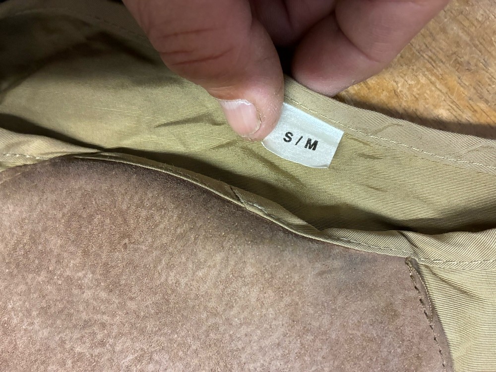 PAST Recoil Shield Small/medium RH Leather Patch. Preowned