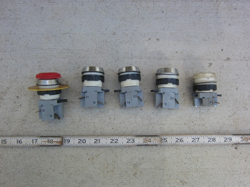 Rafi 20115 171206 Pushbutton Socket Switch, Used