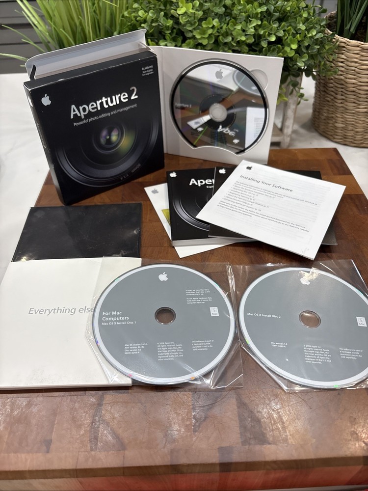 Apple Aperture 2 + Mac OS X 10.5 Leopard Install Discs Bundle Photo Editing Mac