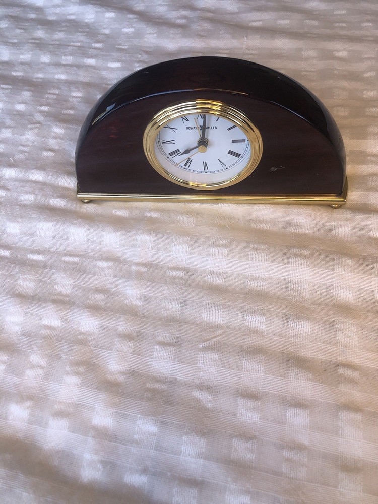 Desk Clock Wooden