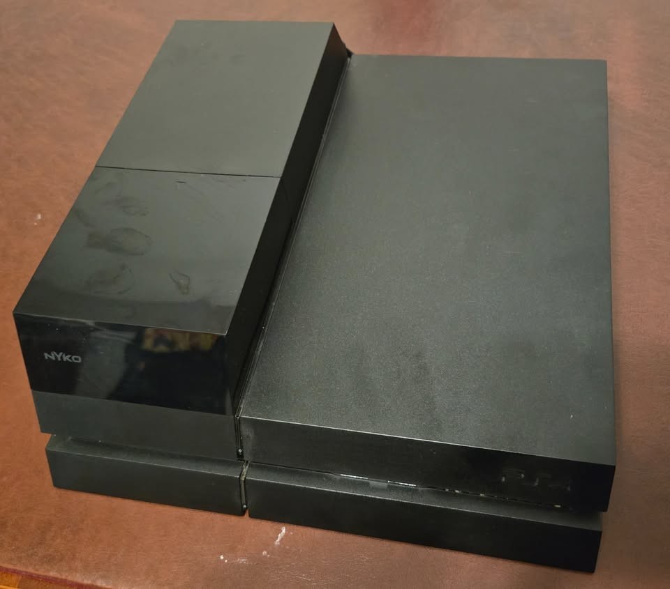 PlayStation 4 PS4 + Nyko Data Bank - 2TB Video Game System + Controller & Cables