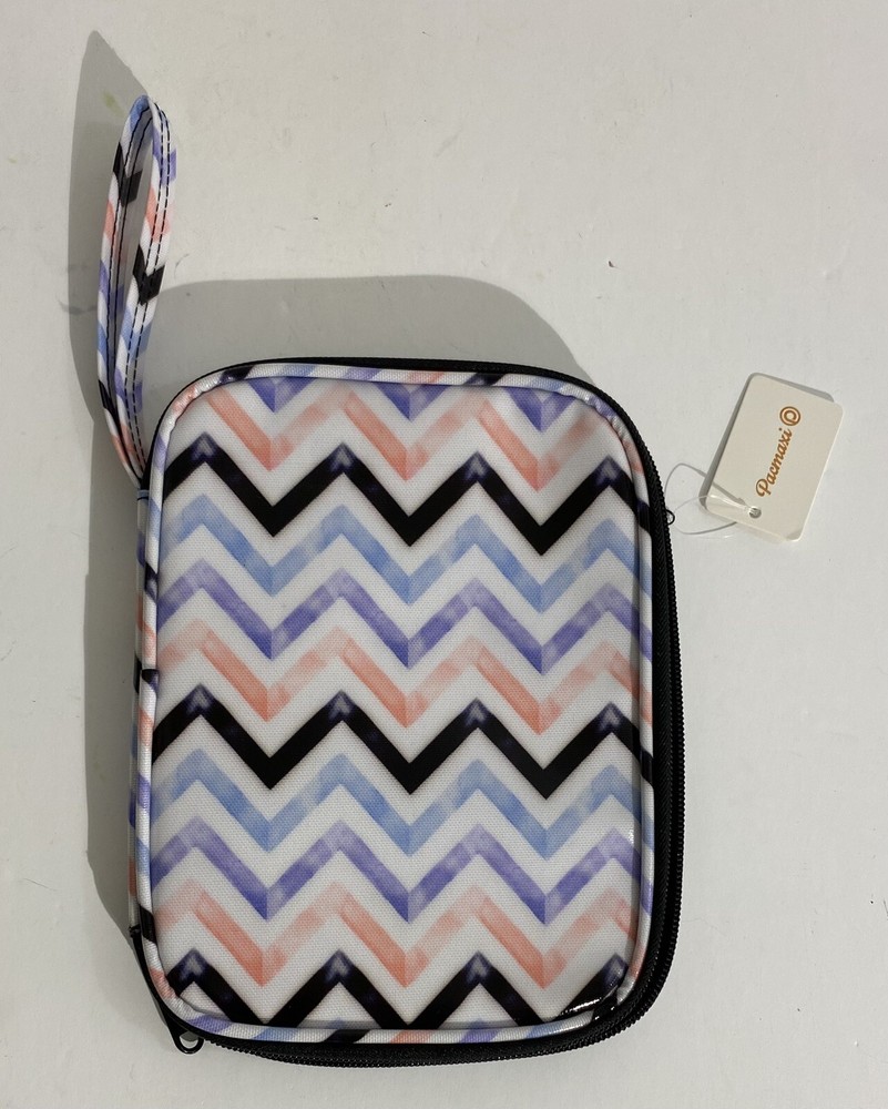 PACMAXI Tech Watch Band Case Holds 10 NWT. Multicolored Zigzag Pattern