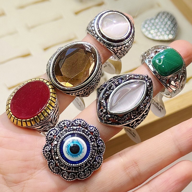 50pcs Lot Wholesale Vintage Crystal Stone Mix Style Metal Jewelry Ring Men Women