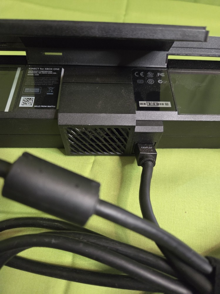 Kinect for Xbox One Model 1520 Game Sensor Only Untested