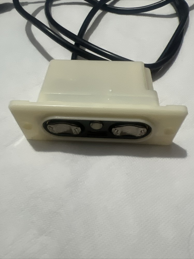 SMSK8505SFU 1.4M Switch 5 Button & USB Charging Port