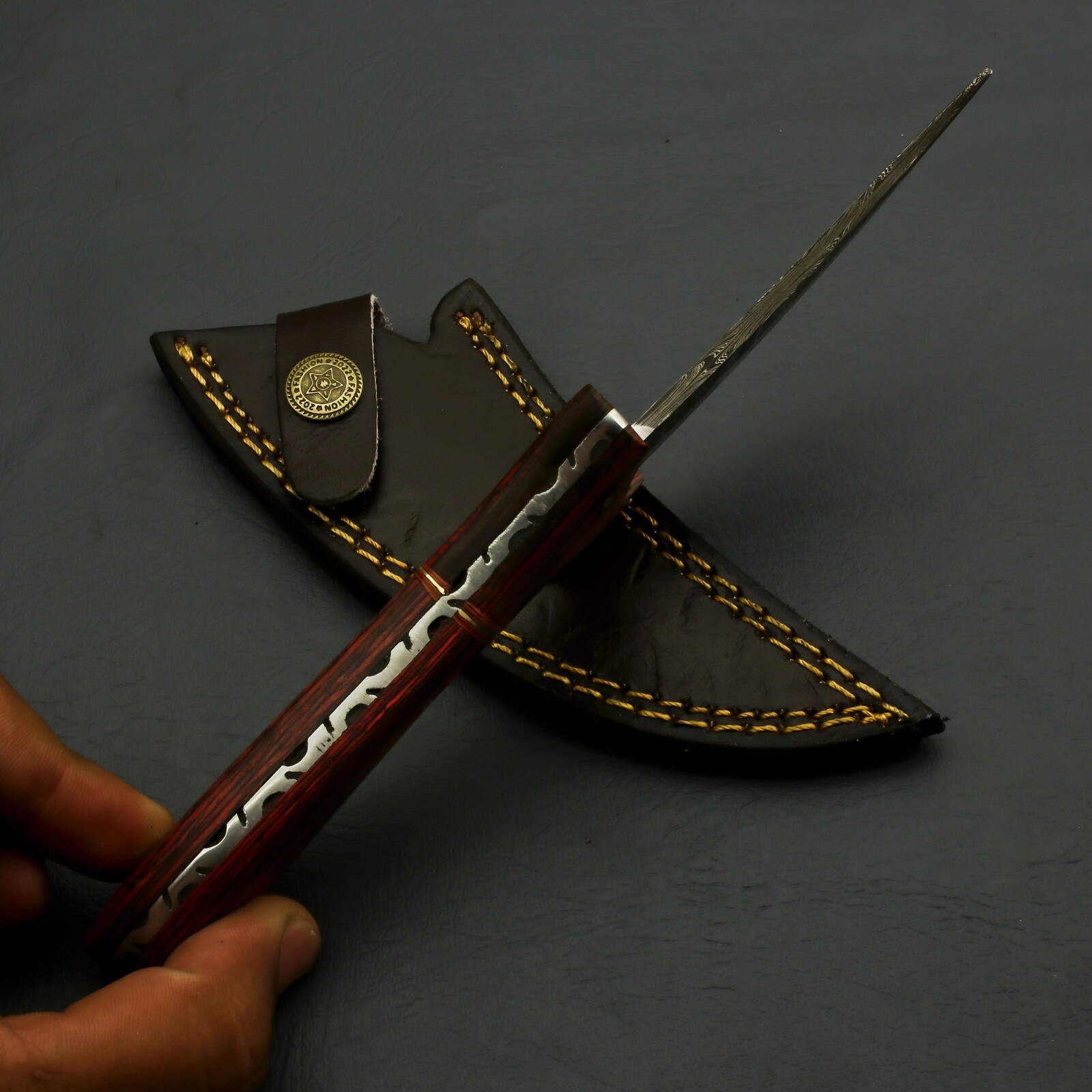 Custom Handforged Damascus Steel knife Hunting Camping Full Tang + Sheath