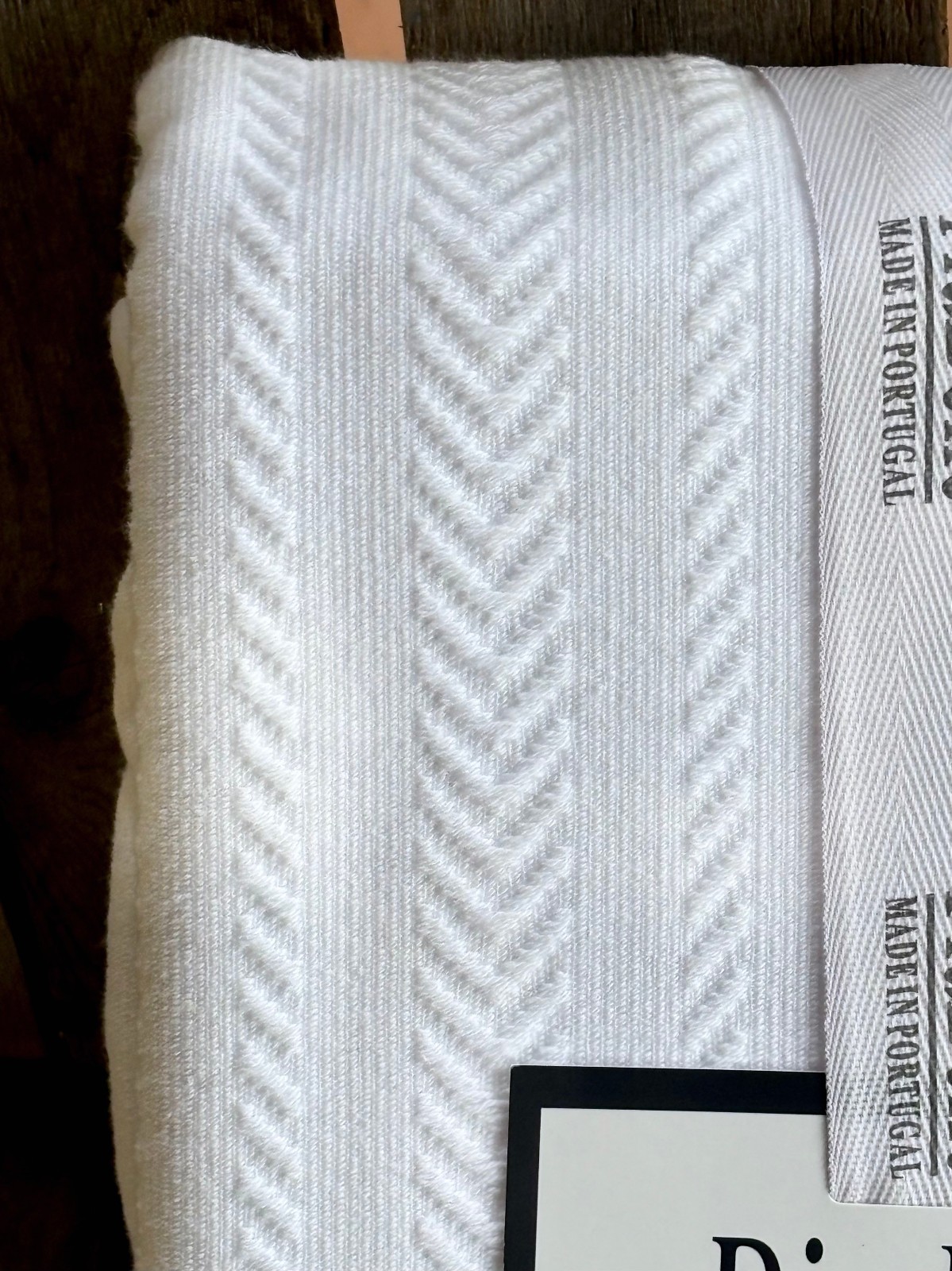 PiuBelle Portugal KING Size White Cotton Coverlet, 104" x 94" Chevron Pattern