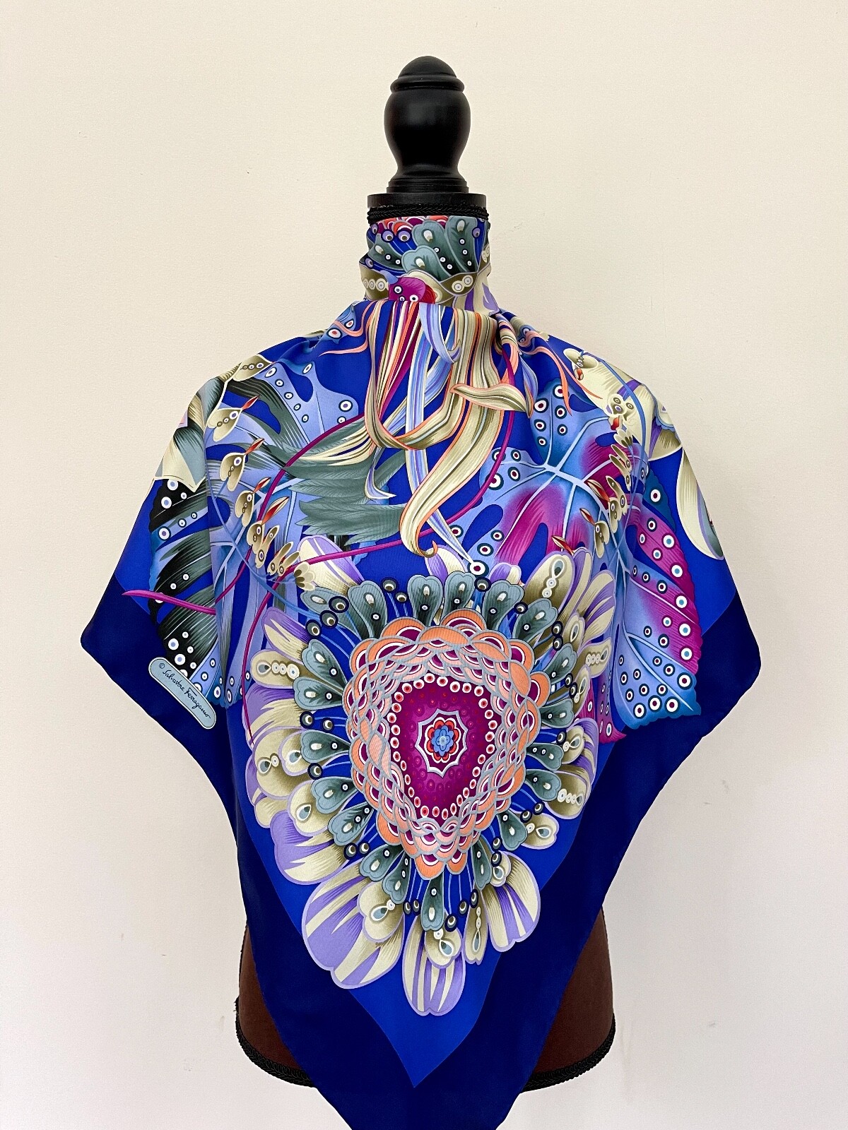 Salvatore Ferragamo Scarf Accessories Flower Garden Blue Floral Silk Wrap