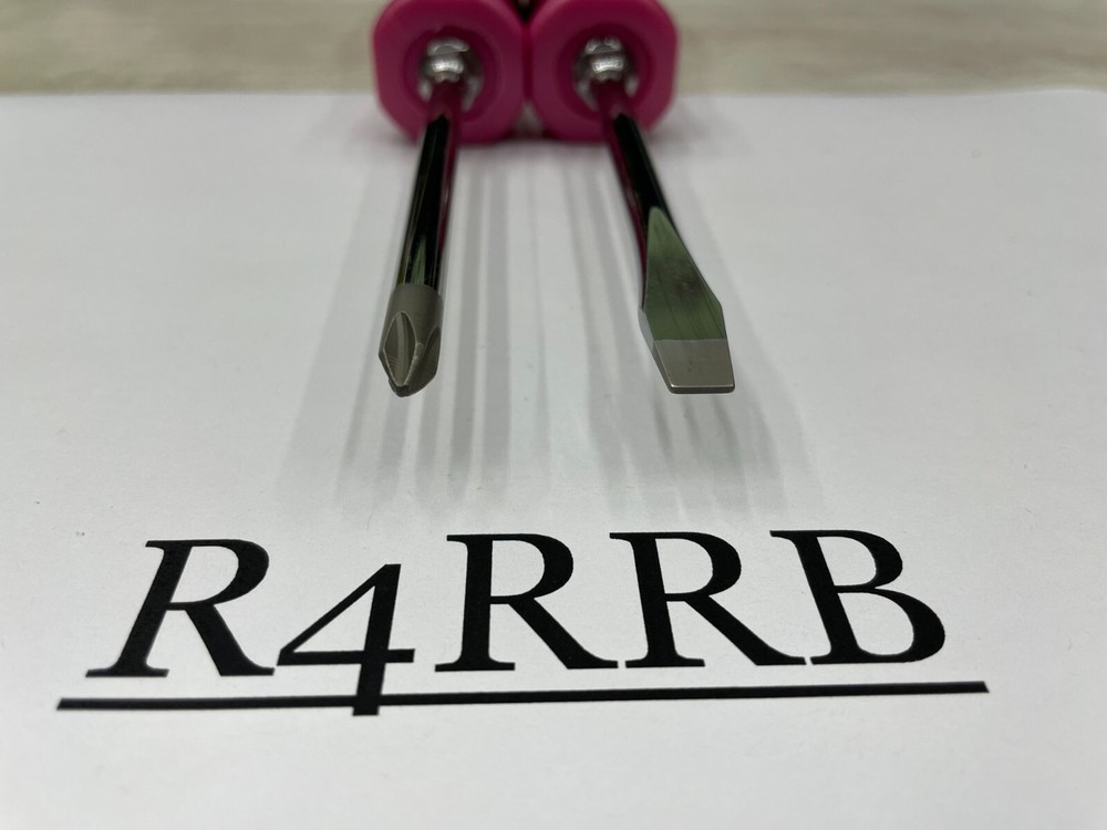 Snap-on Tools NEW 2pc PEARL PINK Hard Handle Flat Phillips Head Screwdriver Set