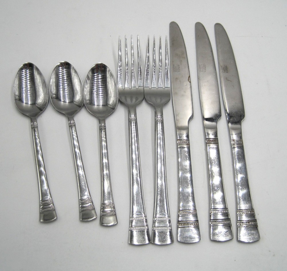 8 Pieces Evie Mikasa Stainless Steel Flatware