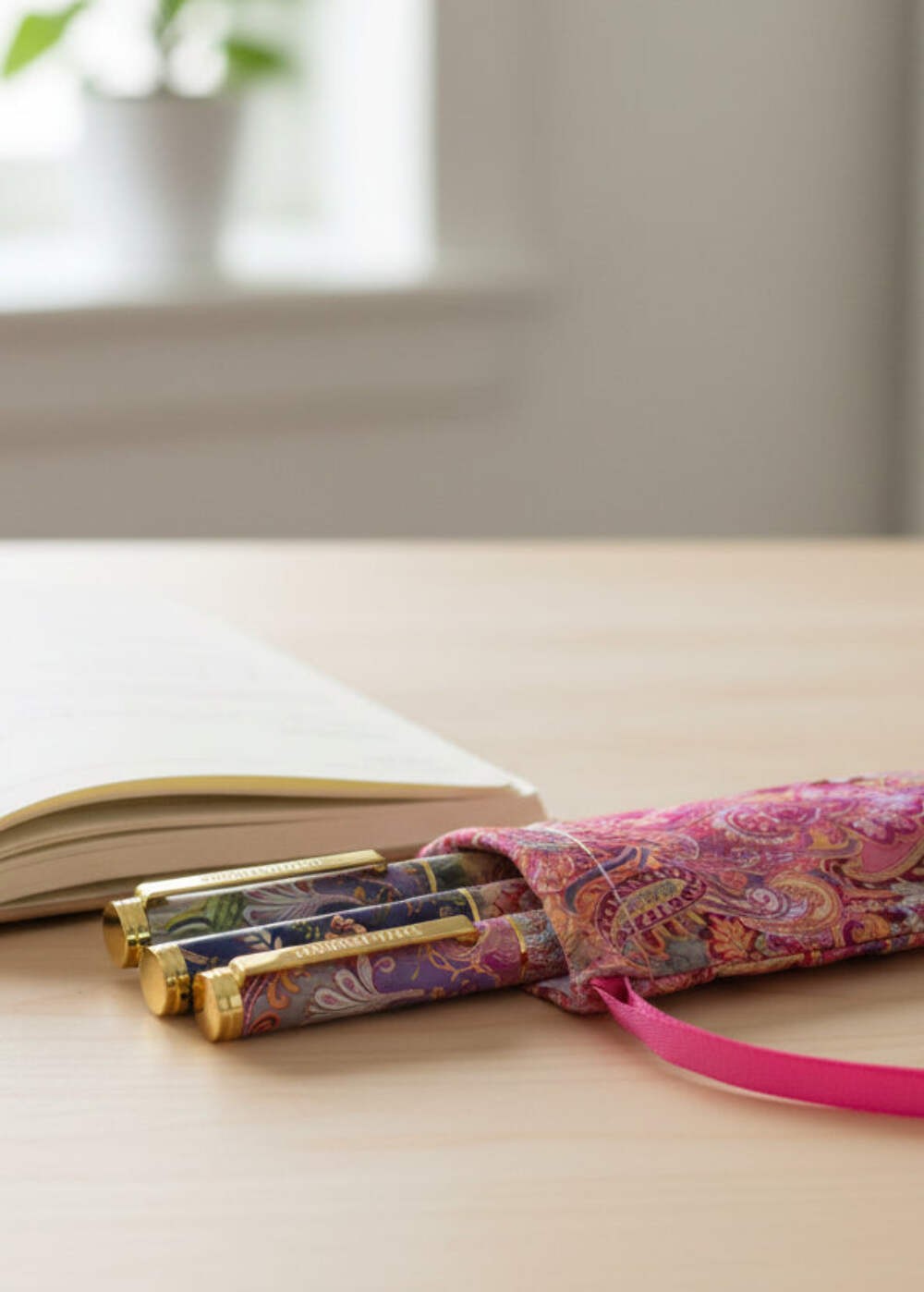 Johnny Was Sandalwood Pink Pen Set H47124-O