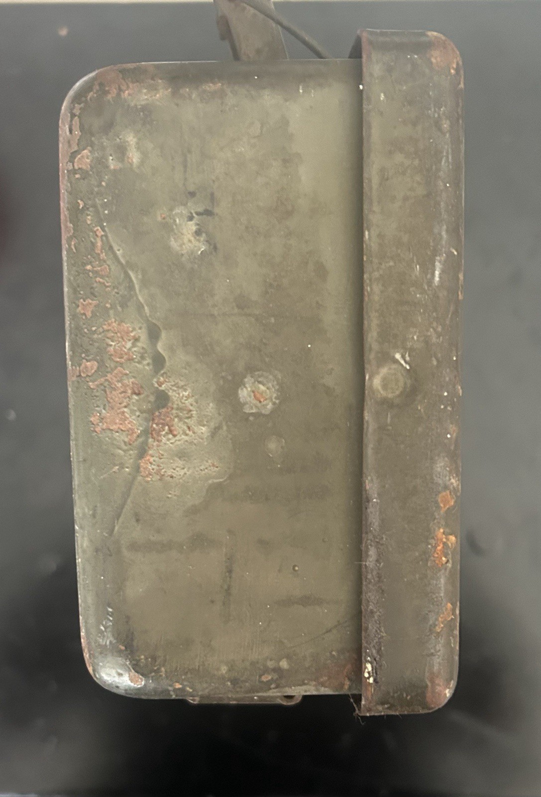 Vintage WW2/Korean War Jeep U.S. Army First Aid Kit.