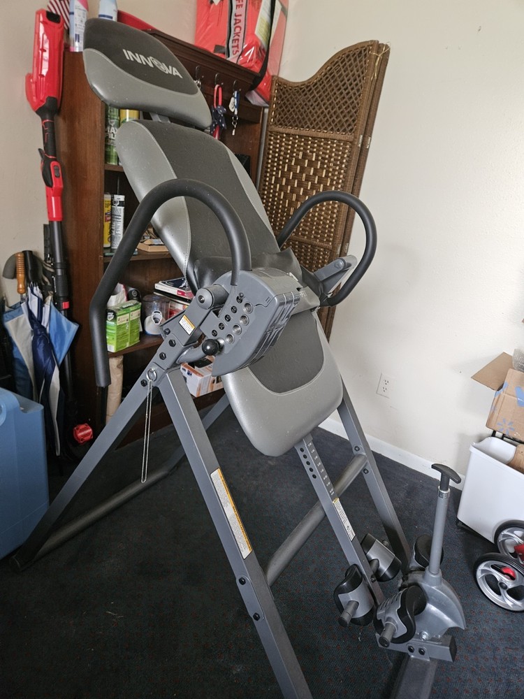 Innova Height-Adjustable Inversion Table Gray Black with Padded Leg Fixation