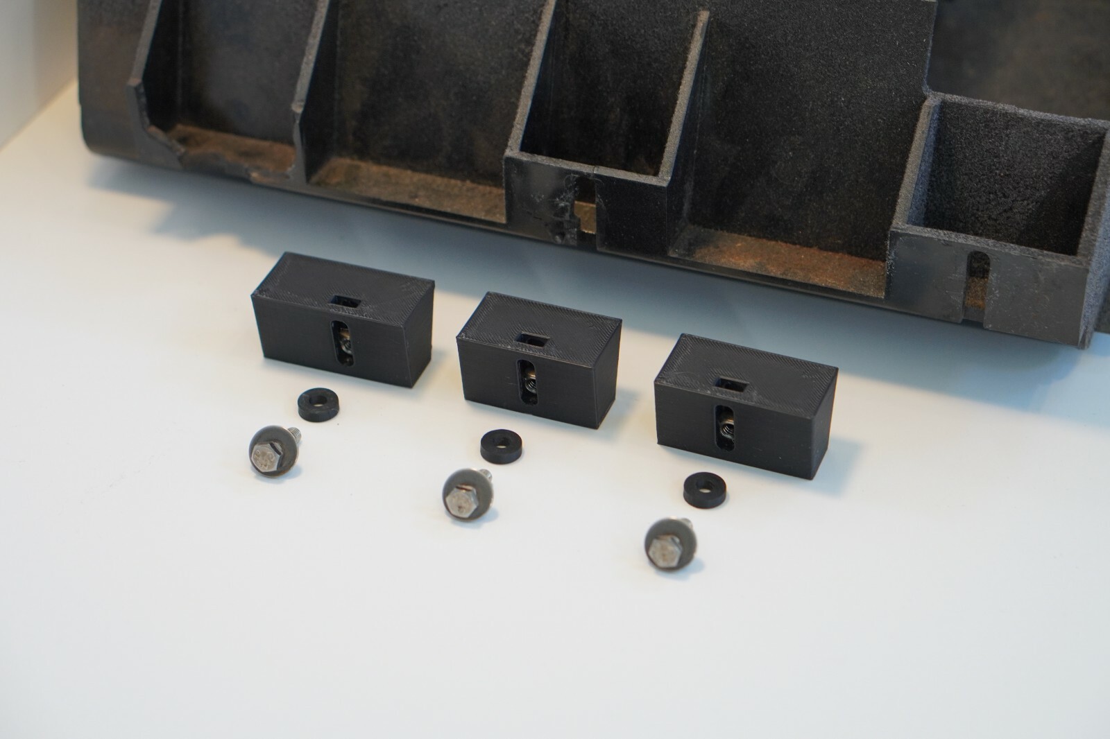 New BMW E30 Glove Box Hinge Reinforcement Repair Kit 1984-1992 325i 325is 318i