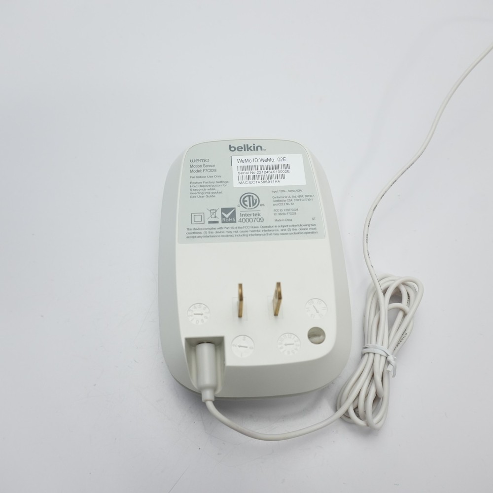 Belkin WeMo Switch/Motion Sensor - Model F7C028