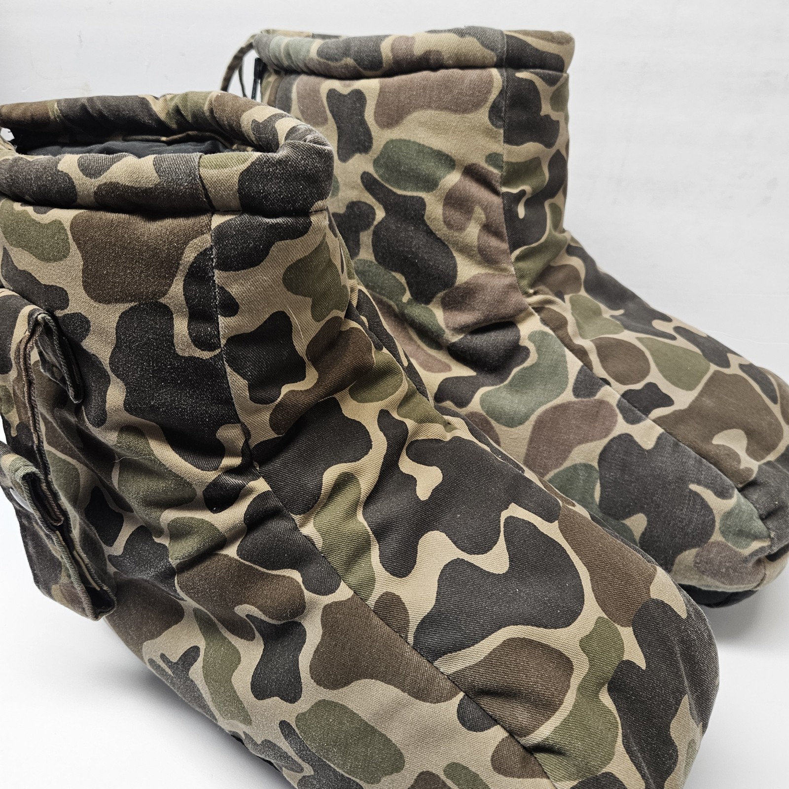 Vintage Insulated Overboots Boot Blanket Covers Army Woodland Camo M 8-10