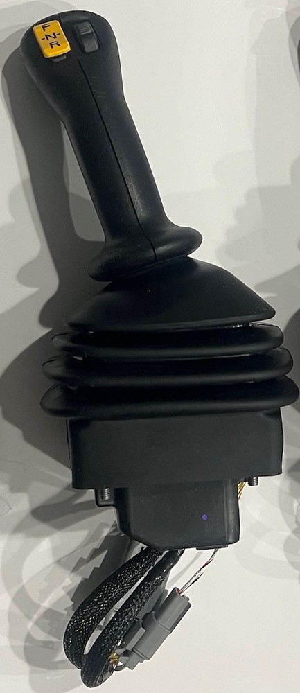 CASE CONSTRUCTION ELECTRICAL COMPONENTS ASSEMBLY # 51581030 Joystick NEW