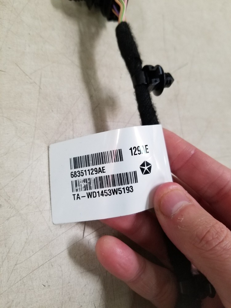 Mopar Wire Connector Jumper 68351129AE