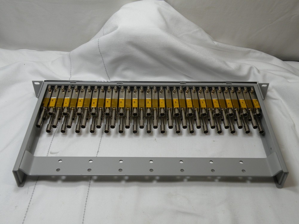 ADC PPI1232-MVJ Panel, ProPatch 2x32 MVJ-3 Normalled Super Video Patch Jackfield