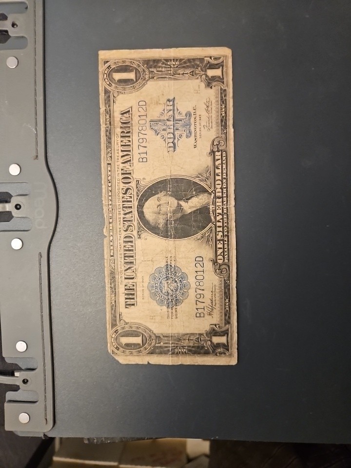 1923 $1 One Dollar Silver Certificate Note Large Size Banknote.