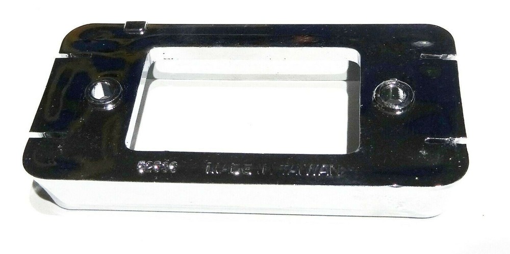 Light Mounting Base Kit Rectangular 2 1/2" X 1 3/16" I.D. Plastic GG#87649 Each