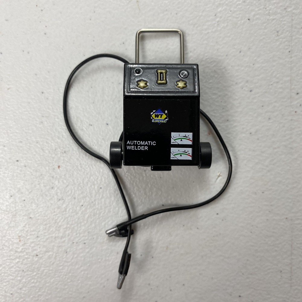 Miniature WT Garage Automatic Welder 1:18 Scale - EUC