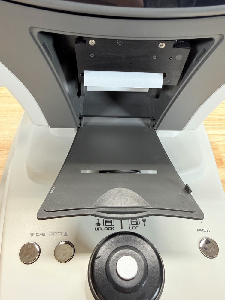 Burton Bark-800 Autorefractor / Keratometer