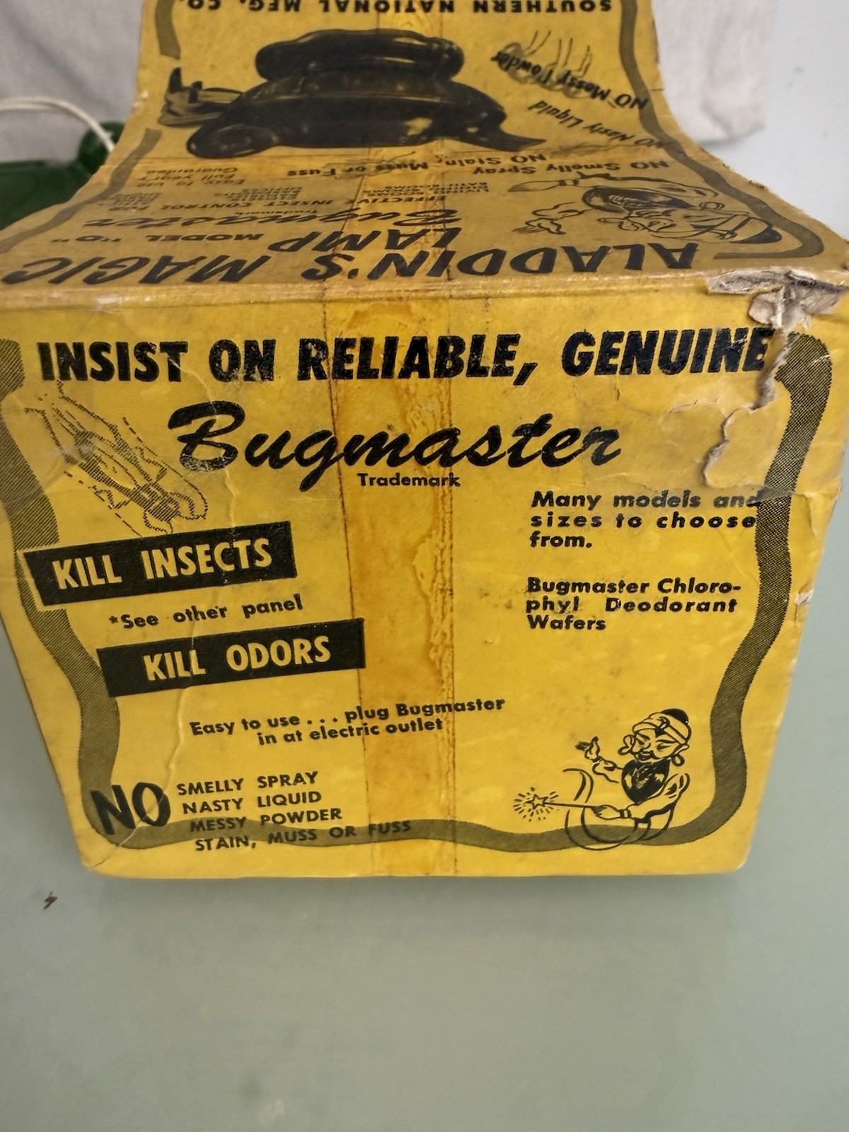 Vintage Aladdin's Magic Lamp Bugmaster Electric Ceramic Insect Control in Box