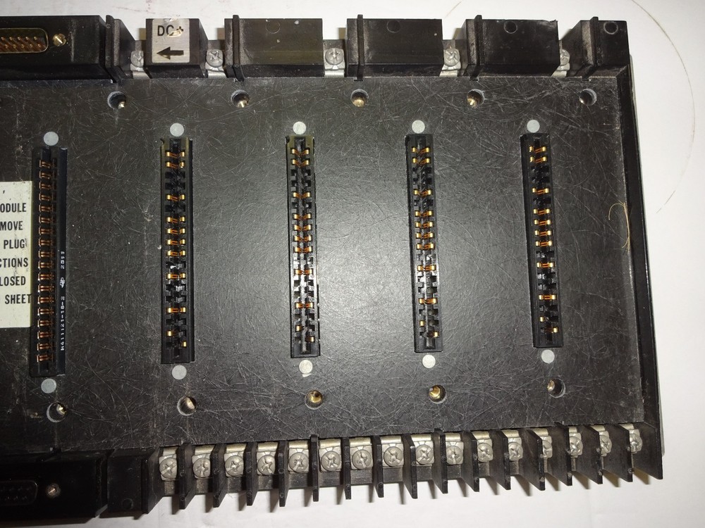 TEXAS INSTRUMENTS 6MT50 I/O MOUNTING BASE