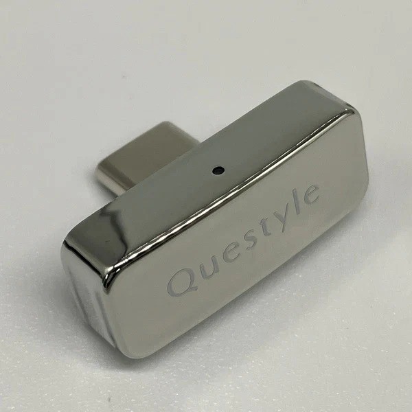 Questyle QCC Dongle USB Portable DAC Used Excellent Condition From Japan