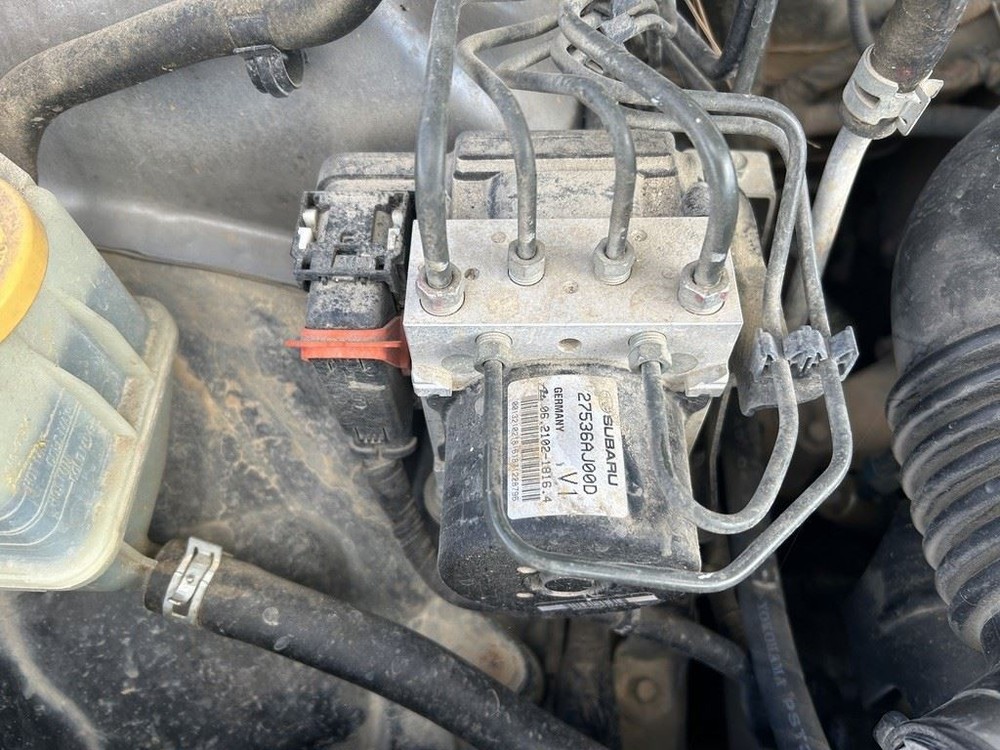 Engine ECM Electronic Control Module 2.5L Automatic Fits 11 LEGACY 104737084