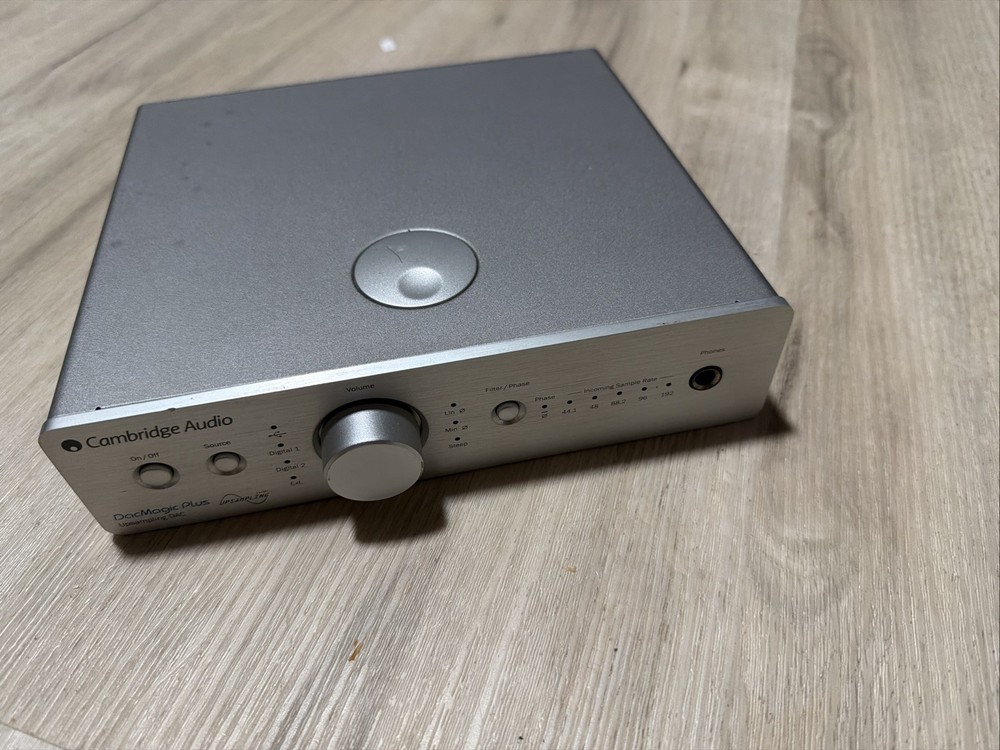 Cambridge Audio DacMagic Plus DA Converter Silver