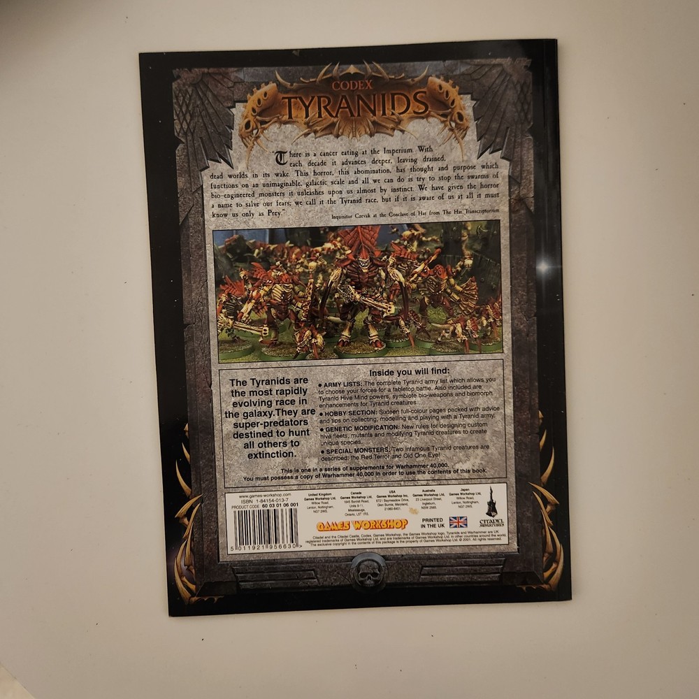 WARHAMMER40K Tyranids Codex 2001 Games Workshop Soft Cover