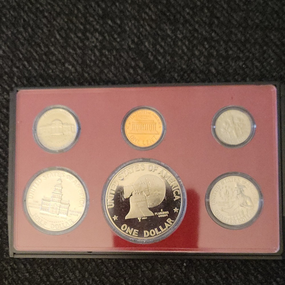 United States 1975 Proof Set U.S. Mint Certified