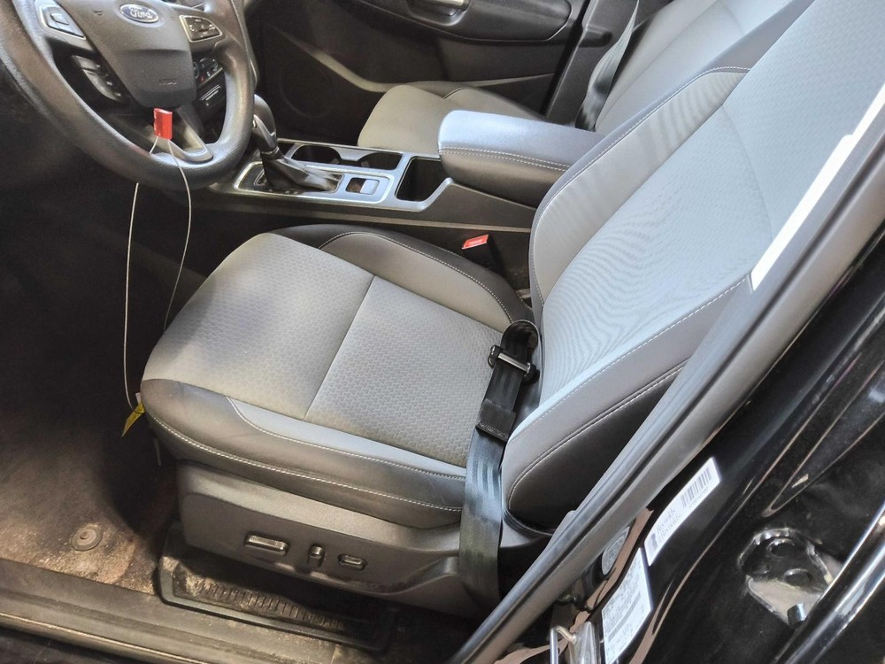 Used A/C Selector Switch fits: 2018 Ford Escape front automatic temperature cont