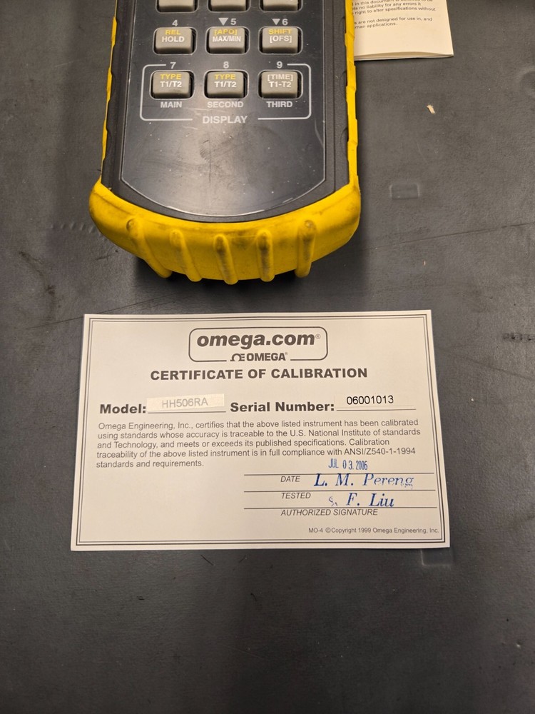 Omega HH506RA Multilogger Thermometer