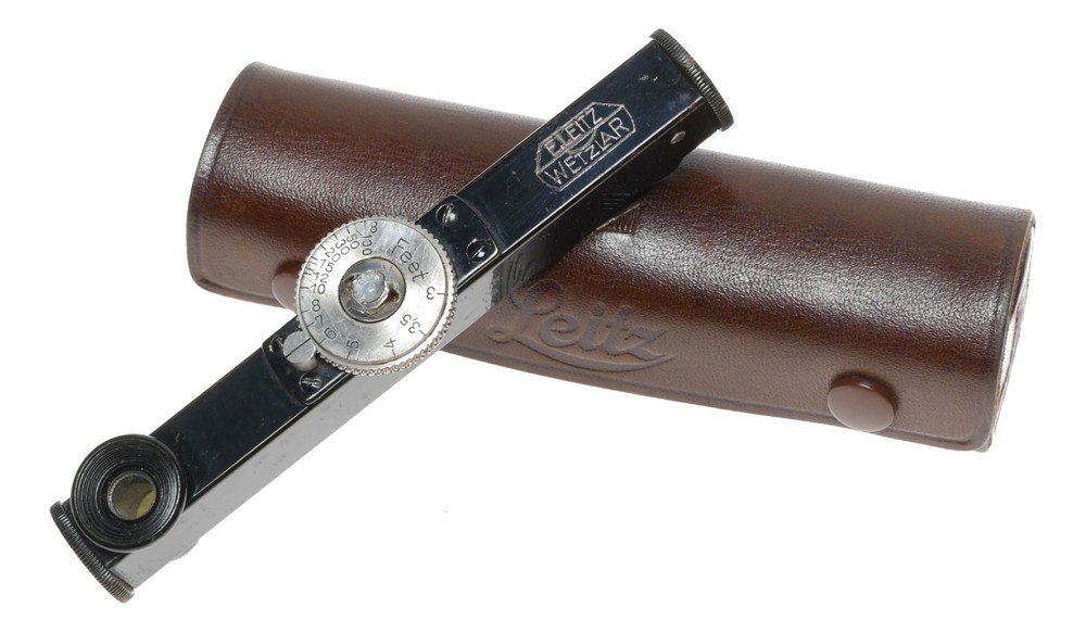 FOODIS I rangefinder long ease with small wheel feet cased