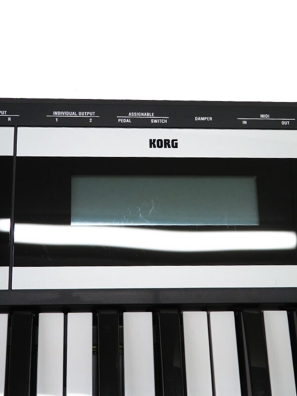 KORG X50-61 Synthesizer