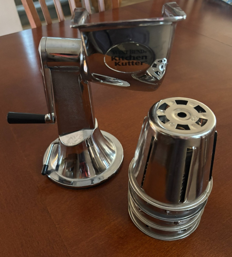 Kitchen Kutter West Bend Manual Food Vegetable Processor w/4 Cones Suction Base