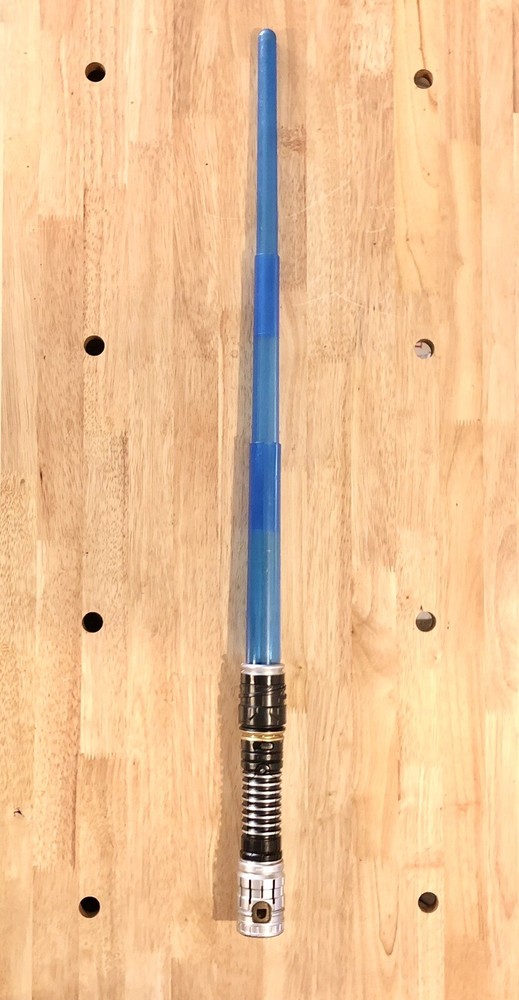 Star Wars Blue Lightsaber 2015 Electronic Sounds And Lights Work *READ*