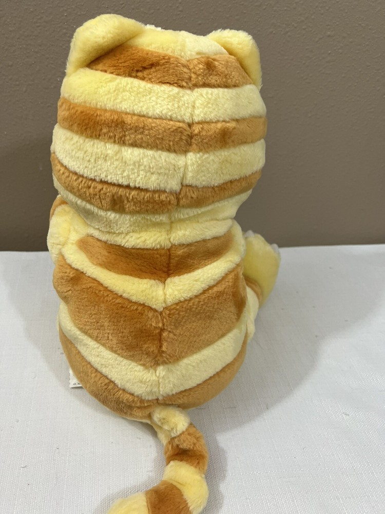 Rumpus 13” Plush Cat 1997