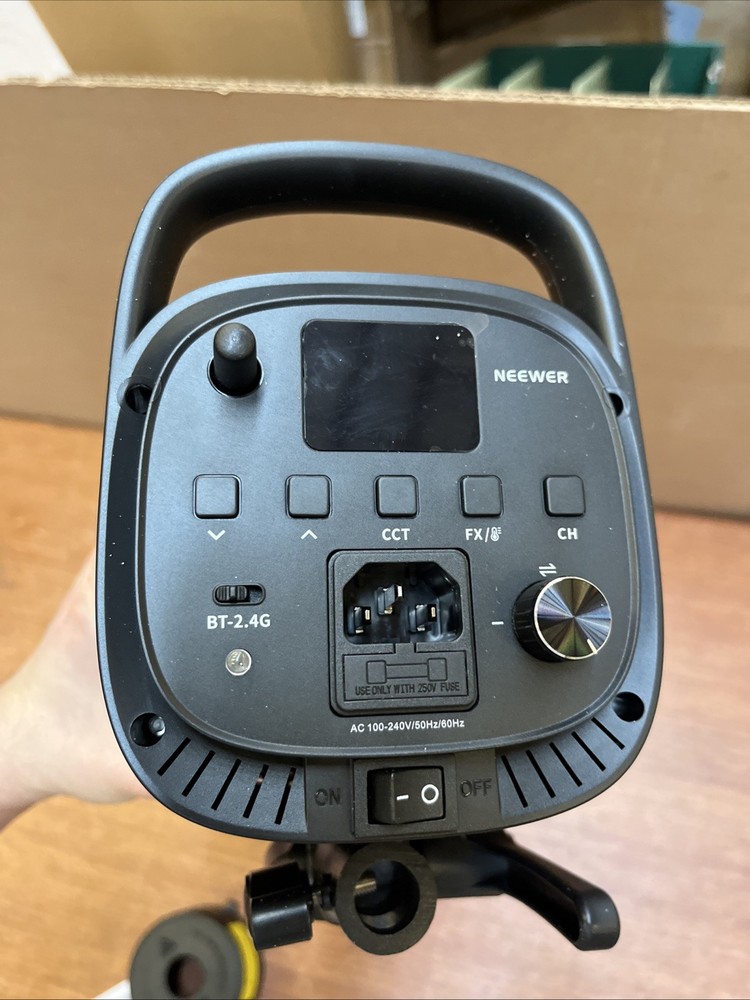 NEEWER CB60 LED Video Light