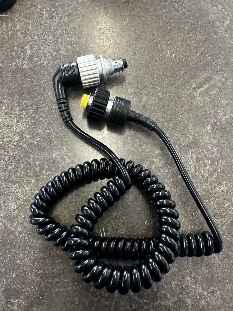 NIKON SB 102 SPEEDLIGHT. 