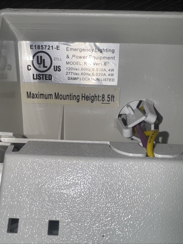 Led Emergency Lighting Fixture E185721-B