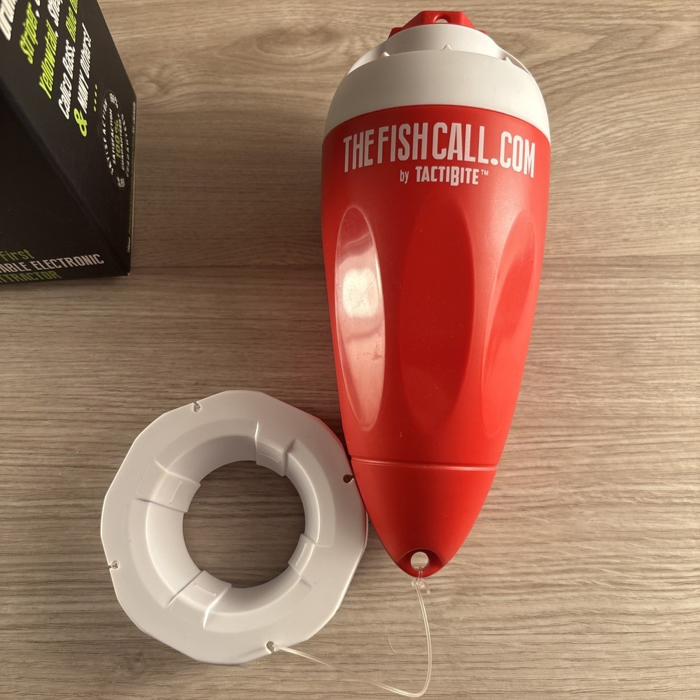 Tactibite Fish Call Floating Throwable Electronic Fish Attractor Shark Tank