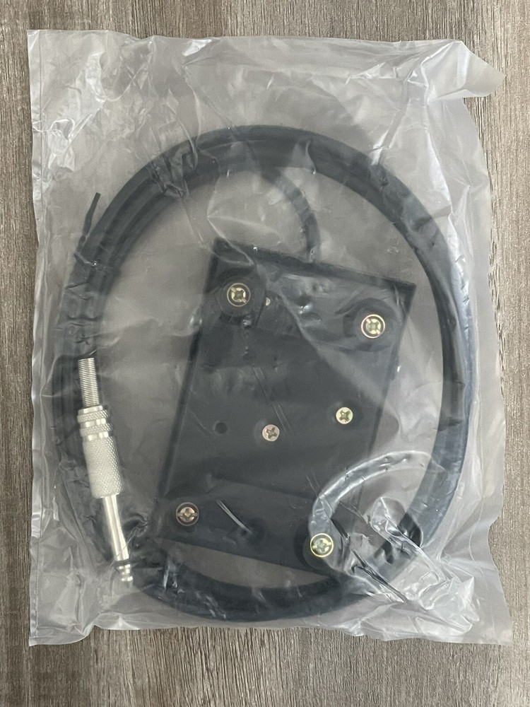 Expert Electronics Footswitch PTT - Compact Push to Talk w/ Integrated 2m Cable